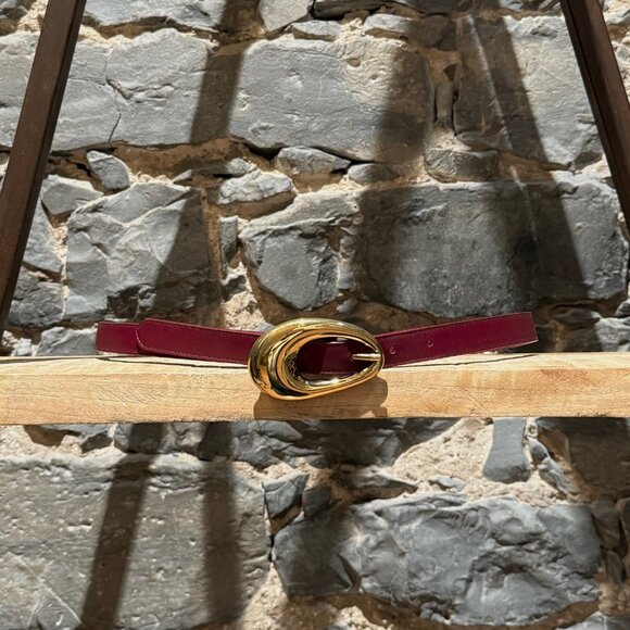 Bottega Veneta Burgundy Leather Gold Drop Buckle Thin Belt - Picture 1 of 11